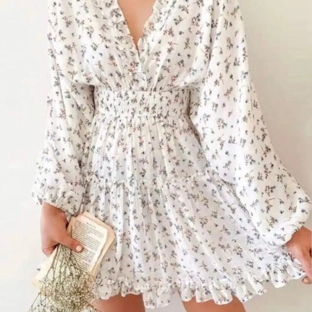 Blush Mark Floral Ruffle V Neck Smocked Waist Tiered Boho Mini Dress Lrg Romance